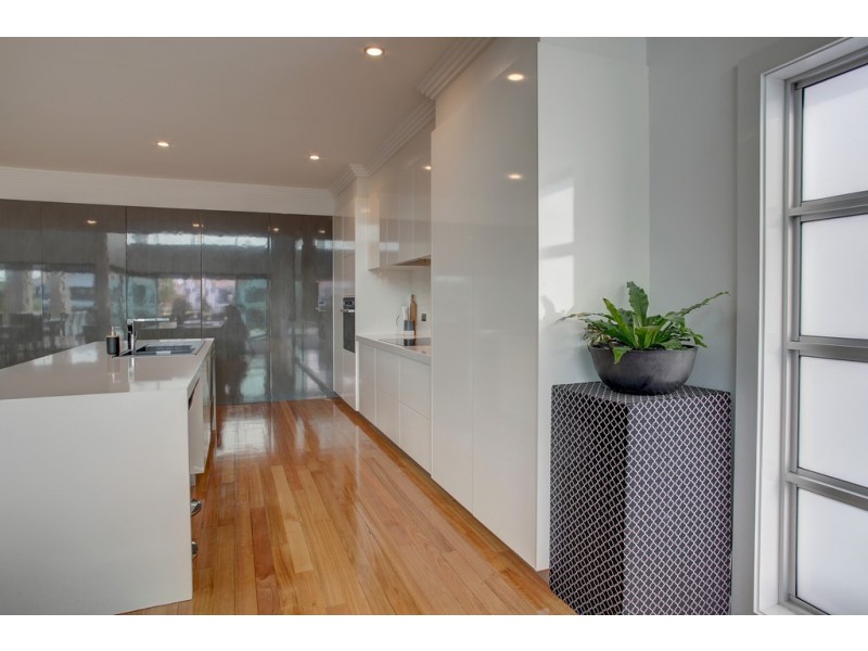 1 Southwater Drive, Port Lincoln SA 5606