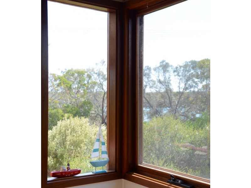 283 Esplanade, Coffin Bay SA 5607