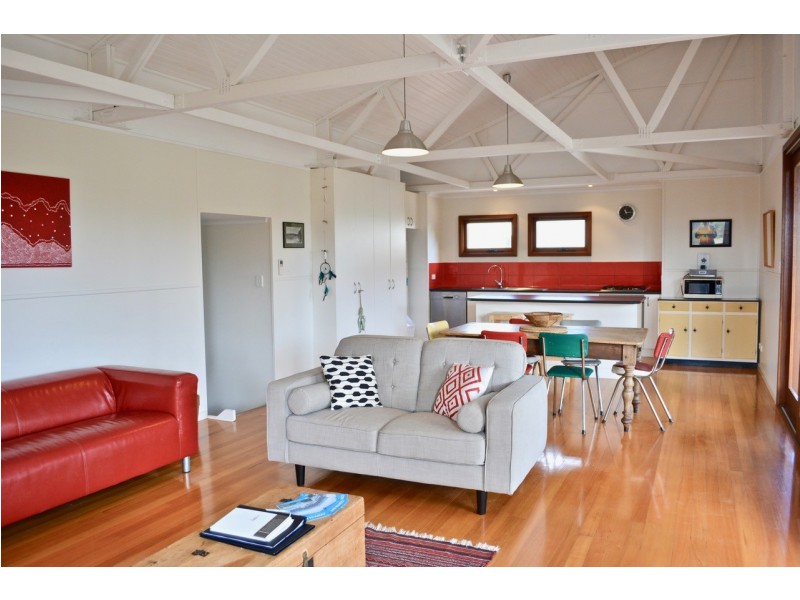 283 Esplanade, Coffin Bay SA 5607