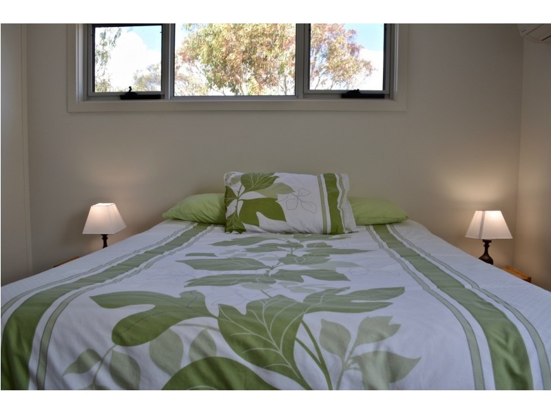 283 Esplanade, Coffin Bay SA 5607