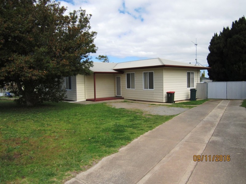 2 Heath Street, Port Lincoln SA 5606