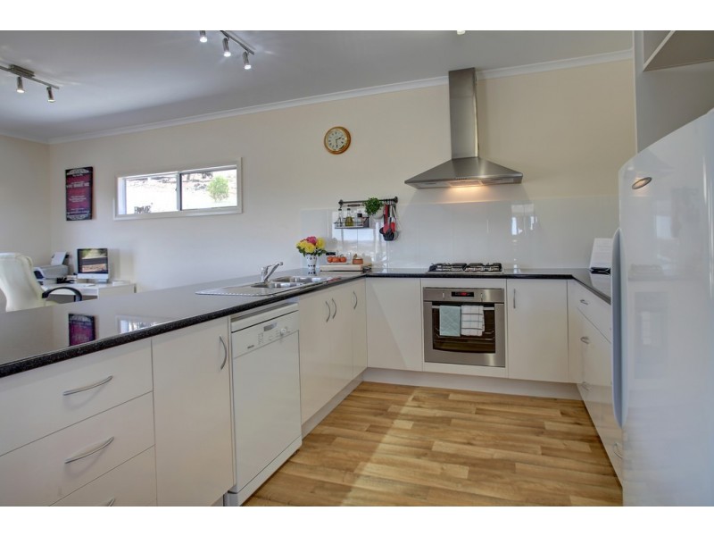 36-42 Thornbill Road, Boston SA 5607