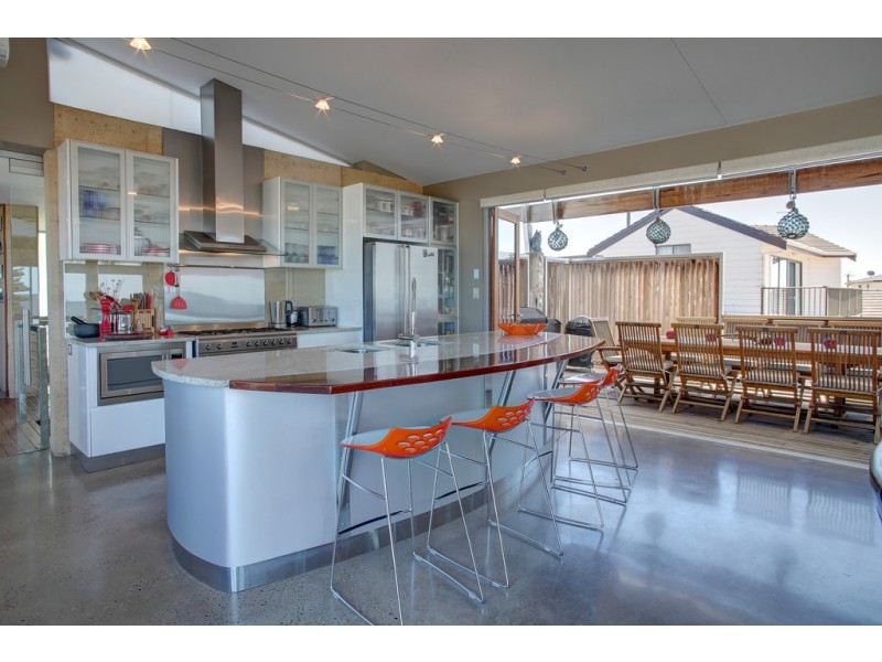 9 Esplanade, Tumby Bay SA 5605