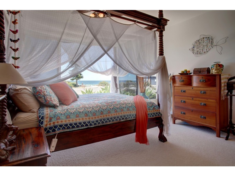 9 Esplanade, Tumby Bay SA 5605