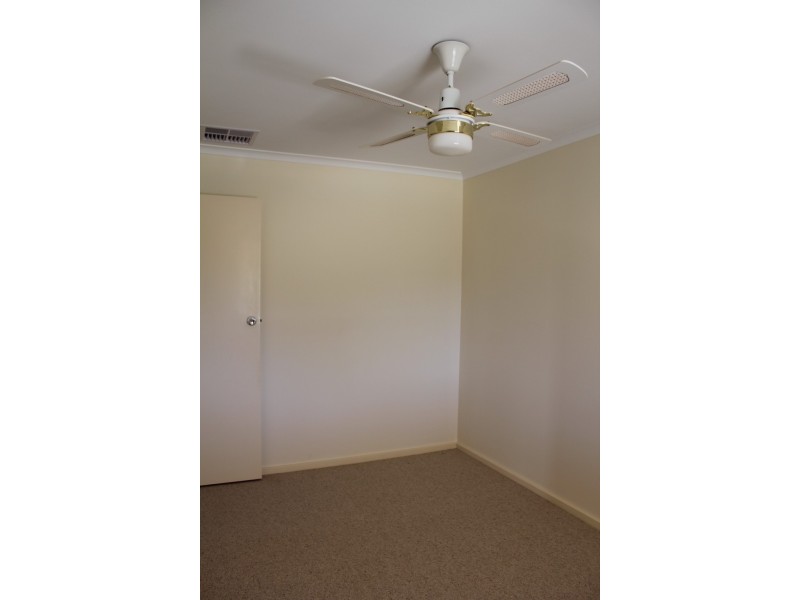 4 Clothier Crescent, Cowell SA 5602