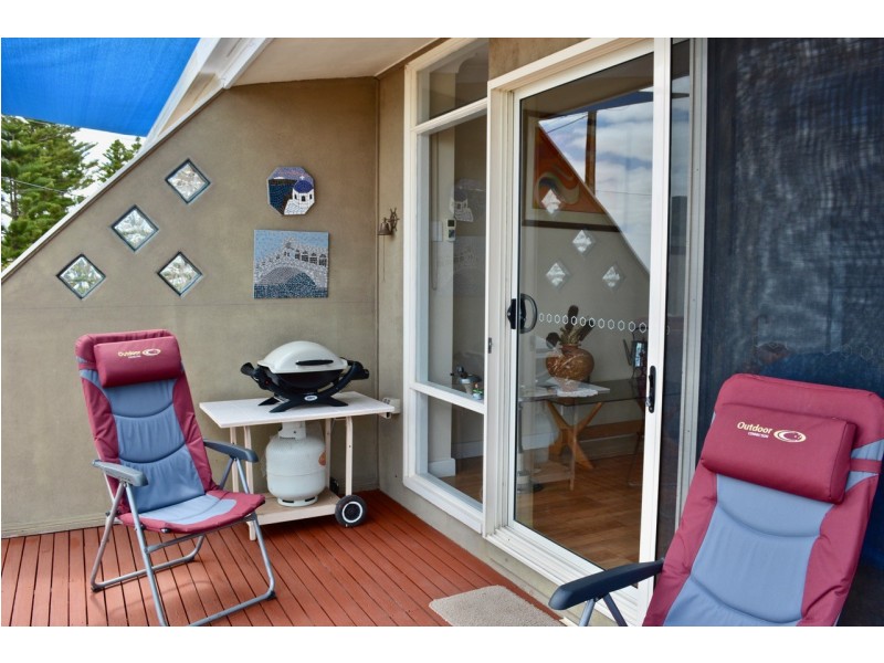 2/77 Esplanade, Coffin Bay SA 5607