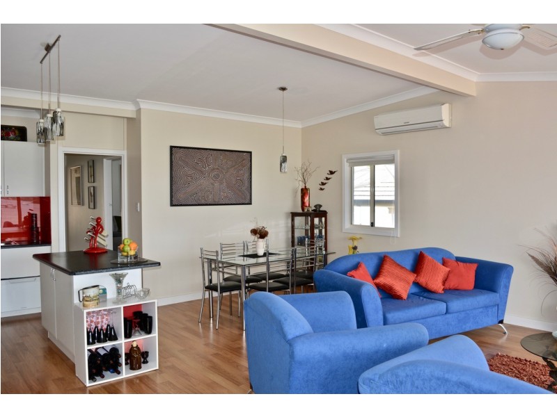 2/77 Esplanade, Coffin Bay SA 5607