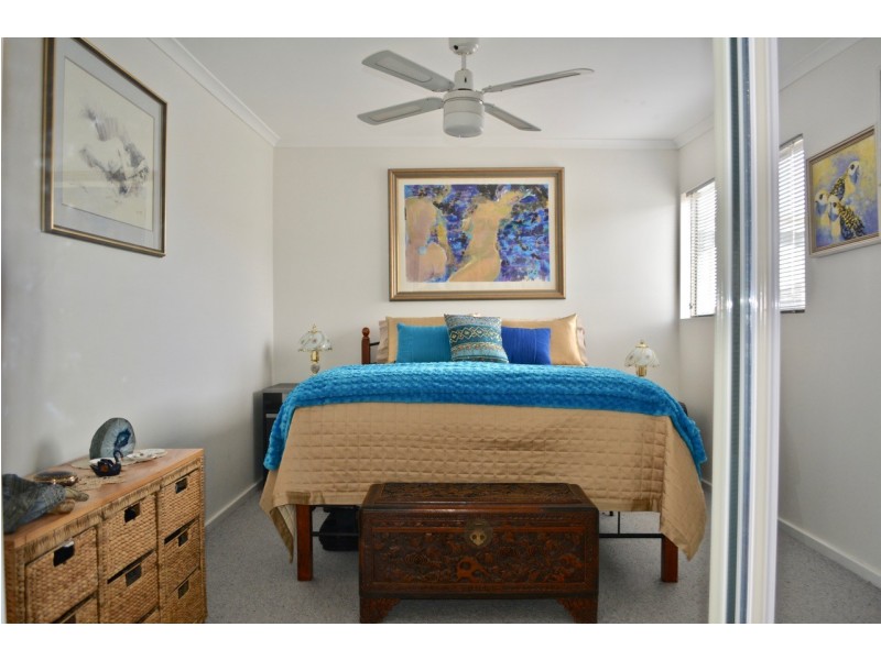 2/77 Esplanade, Coffin Bay SA 5607