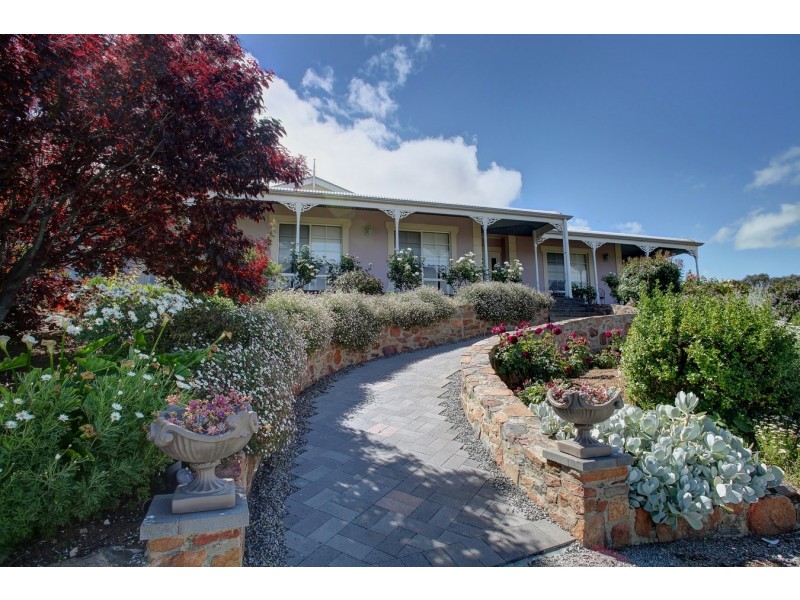 1 Lawson Drive, Port Lincoln SA 5606