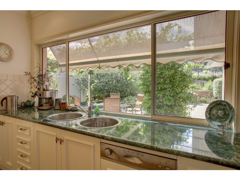1 Lawson Drive, Port Lincoln SA 5606