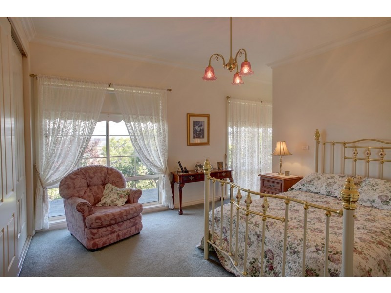 1 Lawson Drive, Port Lincoln SA 5606