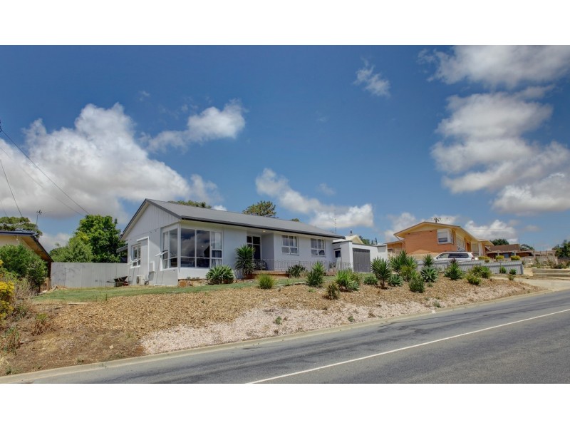 63 Flinders Highway, Port Lincoln SA 5606