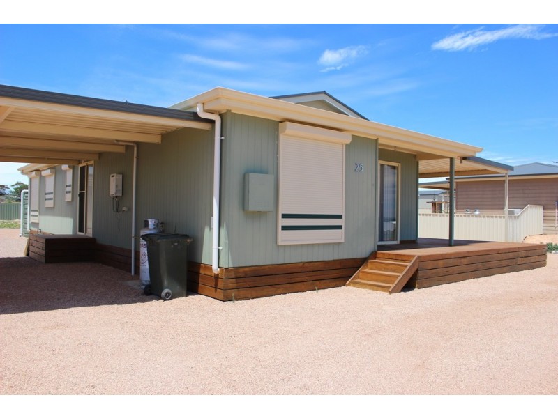 25 Bosanquet Boulevard, Ceduna SA 5690