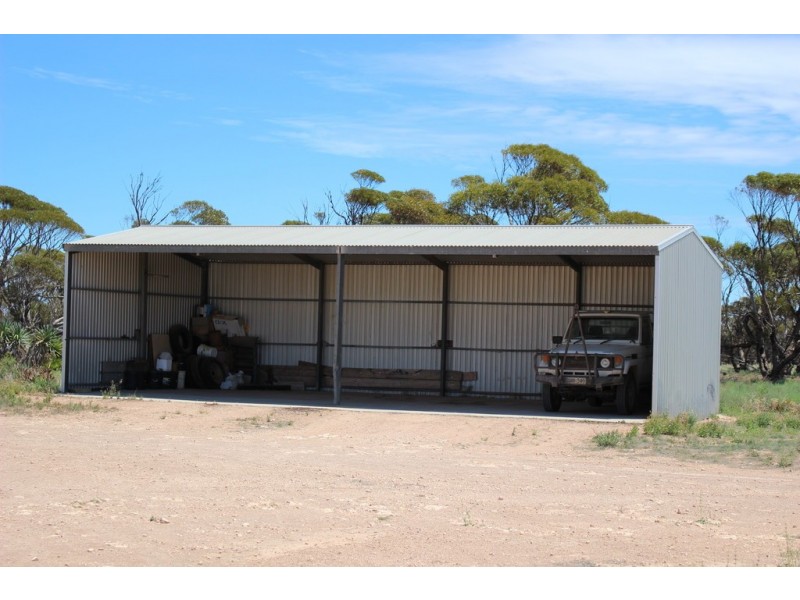 45730 Eyre Highway, Ceduna SA 5690