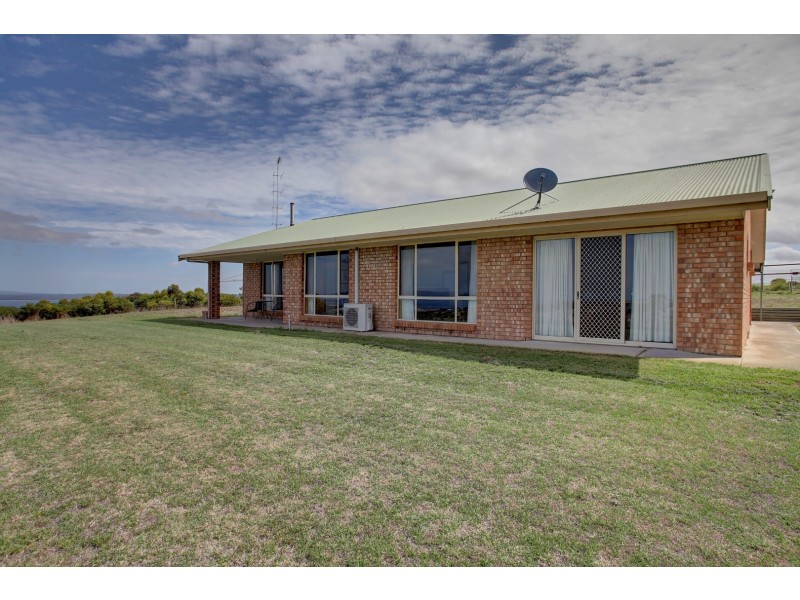 133 Grantala Road, Port Lincoln SA 5606