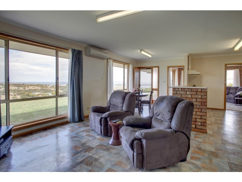 133 Grantala Road, Port Lincoln SA 5606