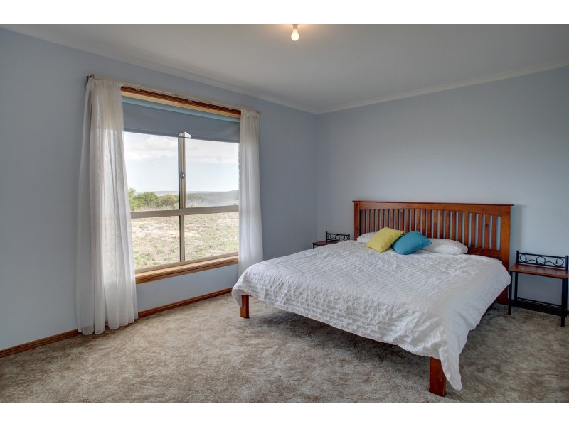 133 Grantala Road, Port Lincoln SA 5606