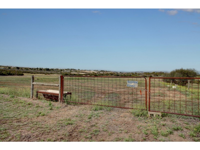 133 Grantala Road, Port Lincoln SA 5606
