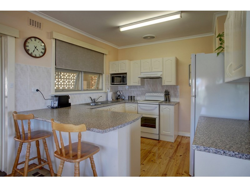 73 Flinders Highway, Port Lincoln SA 5606
