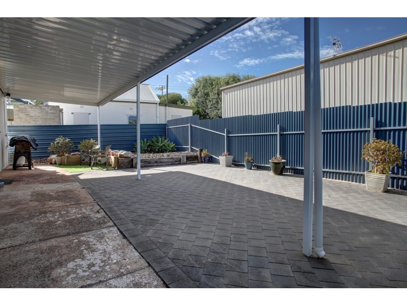 2/24 Queen Street, Port Lincoln SA 5606