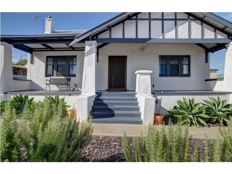2/24 Queen Street, Port Lincoln SA 5606