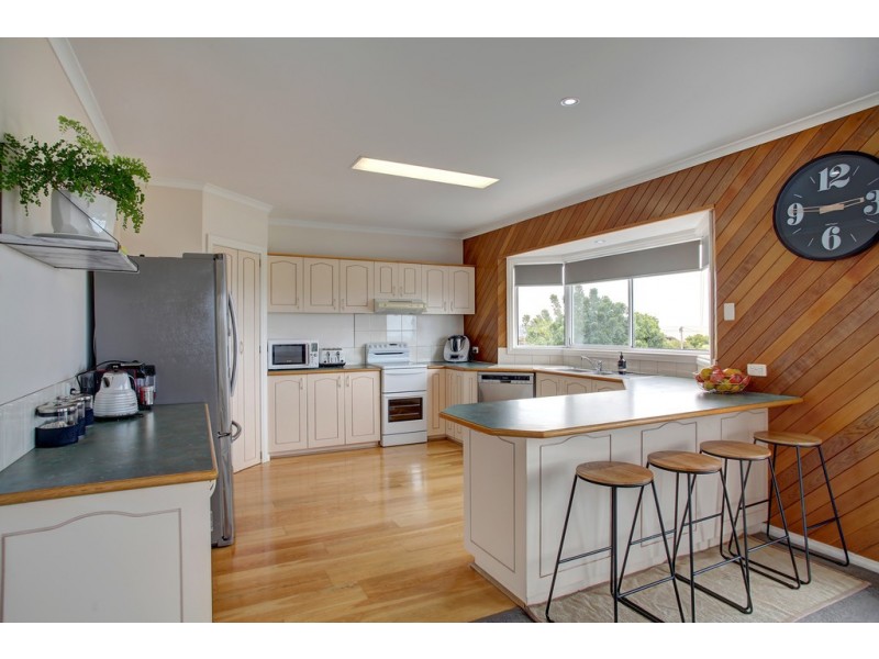73 Wavell Road, Port Lincoln SA 5606