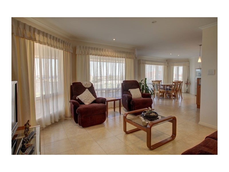 15 Harbour View Drive, Port Lincoln SA 5606