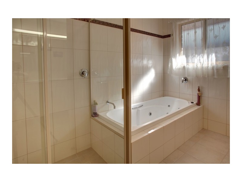 15 Harbour View Drive, Port Lincoln SA 5606