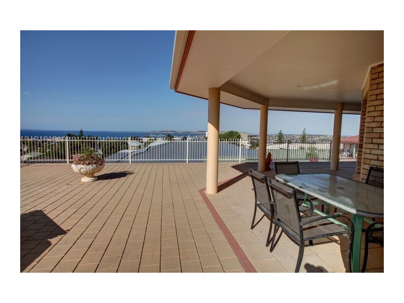 15 Harbour View Drive, Port Lincoln SA 5606