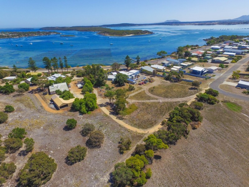 60 Pine Crescent, Coffin Bay SA 5607