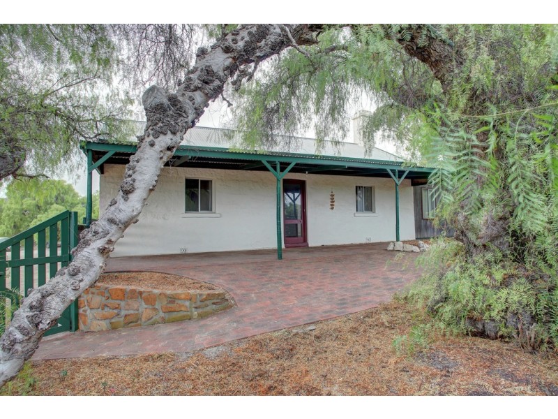 60 Pine Crescent, Coffin Bay SA 5607