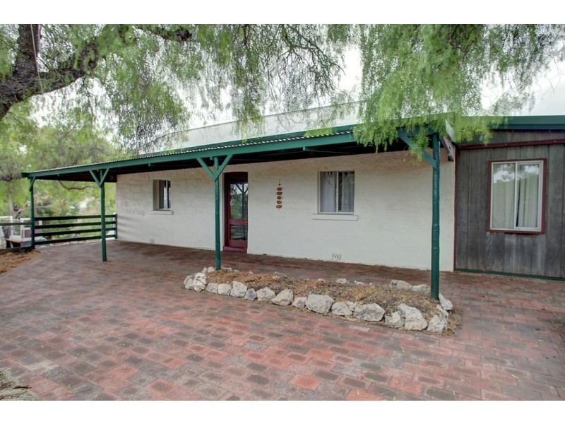 60 Pine Crescent, Coffin Bay SA 5607