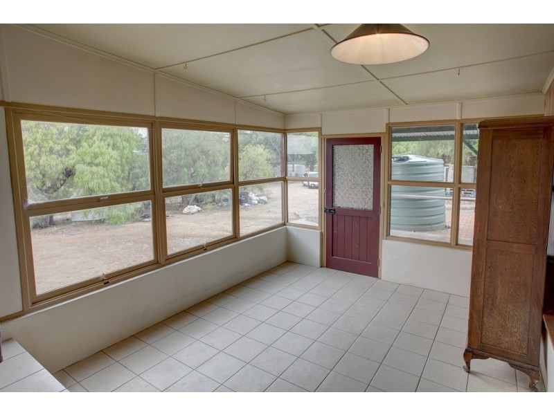 60 Pine Crescent, Coffin Bay SA 5607