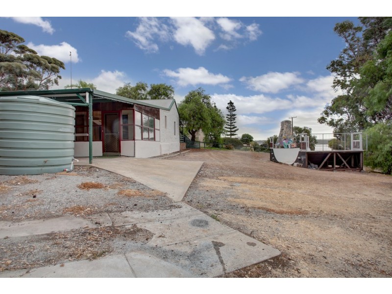 60 Pine Crescent, Coffin Bay SA 5607