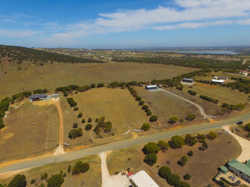 48-52 Mazda Drive, Boston SA 5607