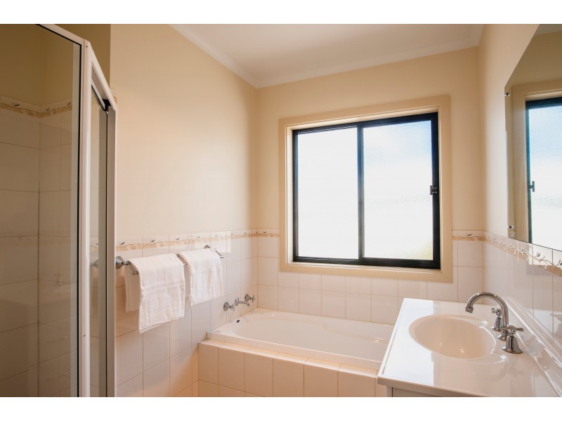 19 Springfield Drive, Port Lincoln SA 5606