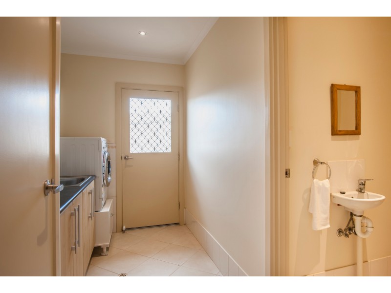 19 Springfield Drive, Port Lincoln SA 5606