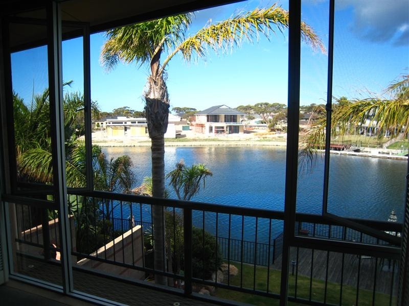 38 Parnkalla Avenue, Port Lincoln SA 5606