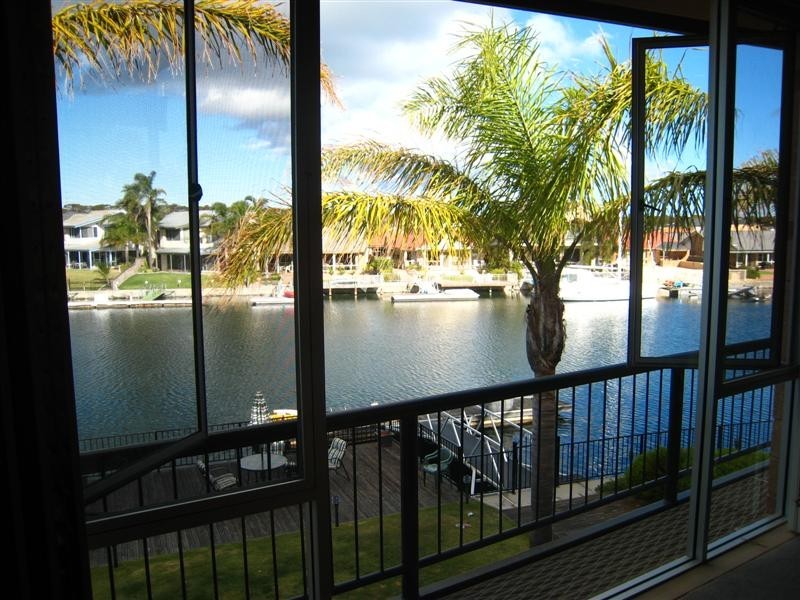 38 Parnkalla Avenue, Port Lincoln SA 5606