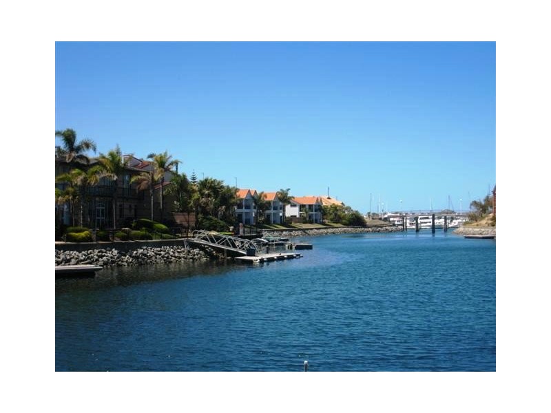 38 Parnkalla Avenue, Port Lincoln SA 5606