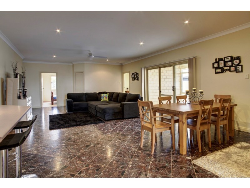 25 Laguna Drive, Port Lincoln SA 5606