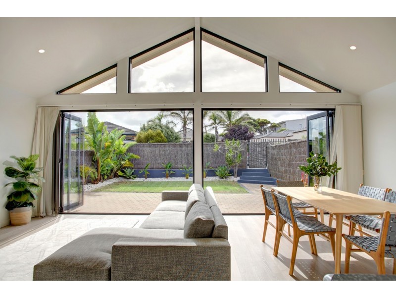 22 Bridge Crescent, Port Lincoln SA 5606