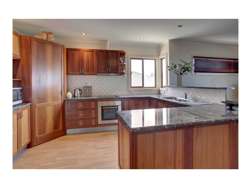 19 Orabanda Drive, Port Lincoln SA 5606