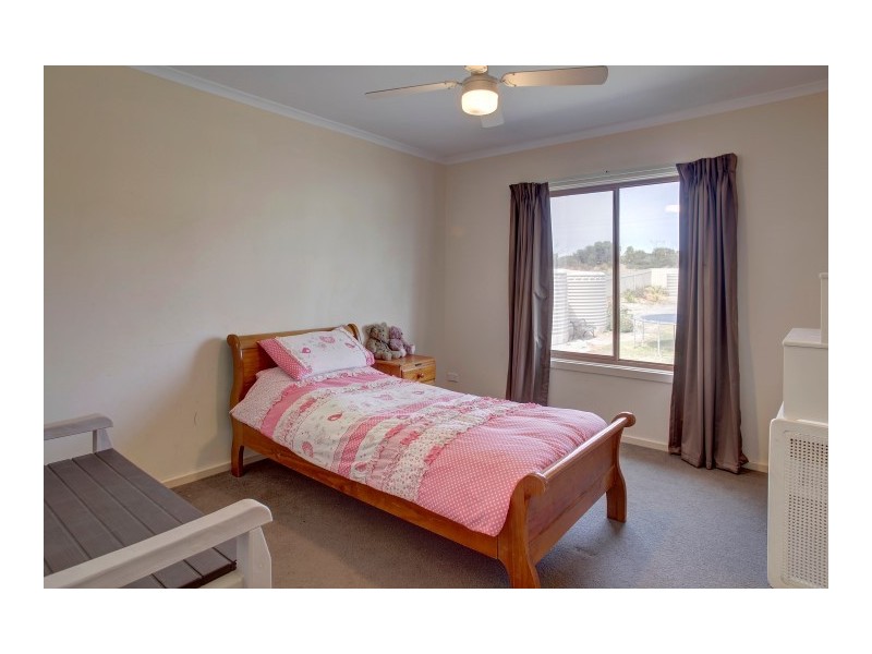 19 Orabanda Drive, Port Lincoln SA 5606