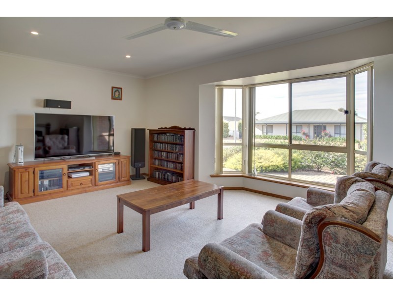 11 Springfield Drive, Port Lincoln SA 5606