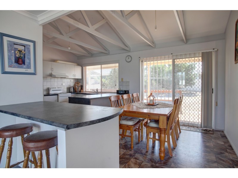 26 Nancy Road, Coffin Bay SA 5607