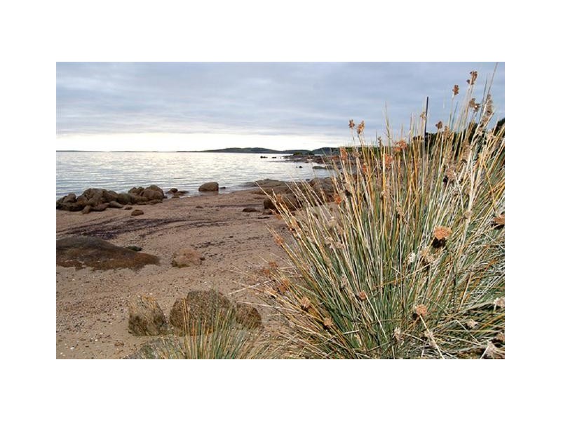 12 Finke Street, Port Lincoln SA 5606