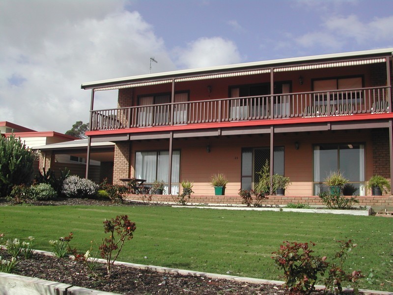 23 Pine Crescent, Coffin Bay SA 5607