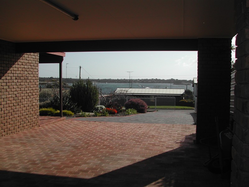 23 Pine Crescent, Coffin Bay SA 5607