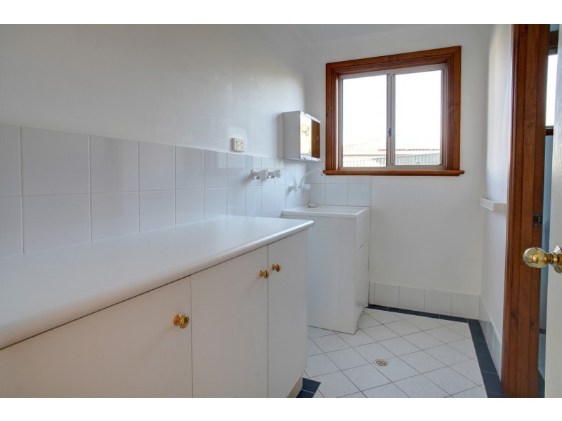 16 Alexander Crescent, Port Lincoln SA 5606